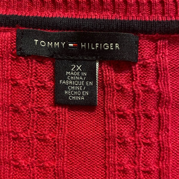 Super Soft 2X Tommy Hilfiger Red V-Neck Sweater Cable-Knit style Casual - Picture 9 of 9